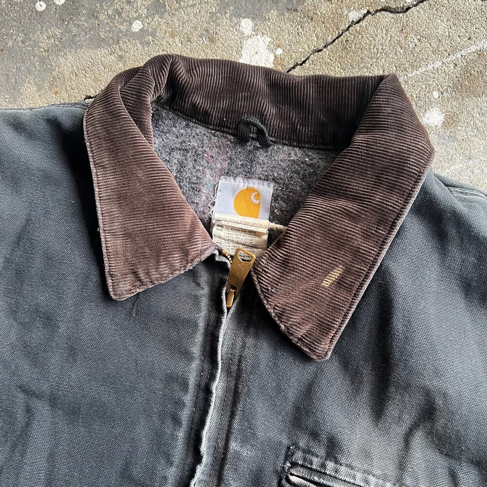 Carhartt faded black detroit work wear jacket - Picture 11 of 16